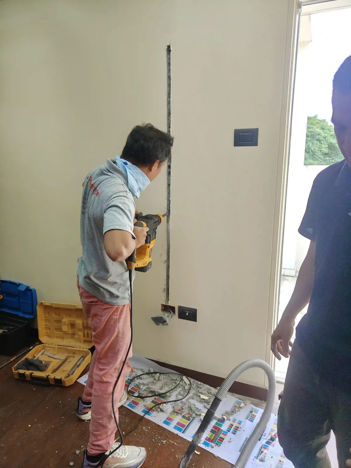 A Powerbyte installation, photographed as the work happened.